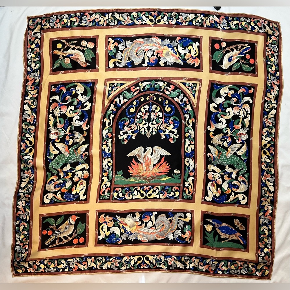 Vtg Buckingham Palace Silk Scarf England “Pietra Dura table top” 33x34